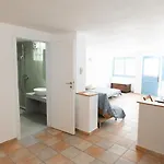 Afroditi Pansion Apartman Áyios Nikítas