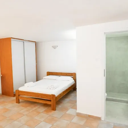 Apartament Afroditi Pansion *