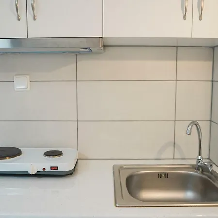 Afroditi Pansion Apartament