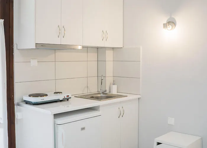 Afroditi Pansion Apartment