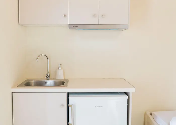 Afroditi Pansion Apartment *