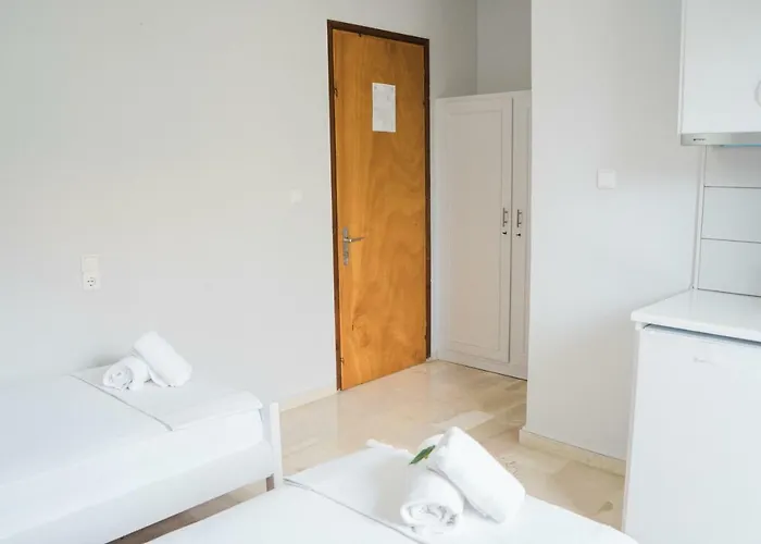 Afroditi Pansion Appartement Áyios Nikítas